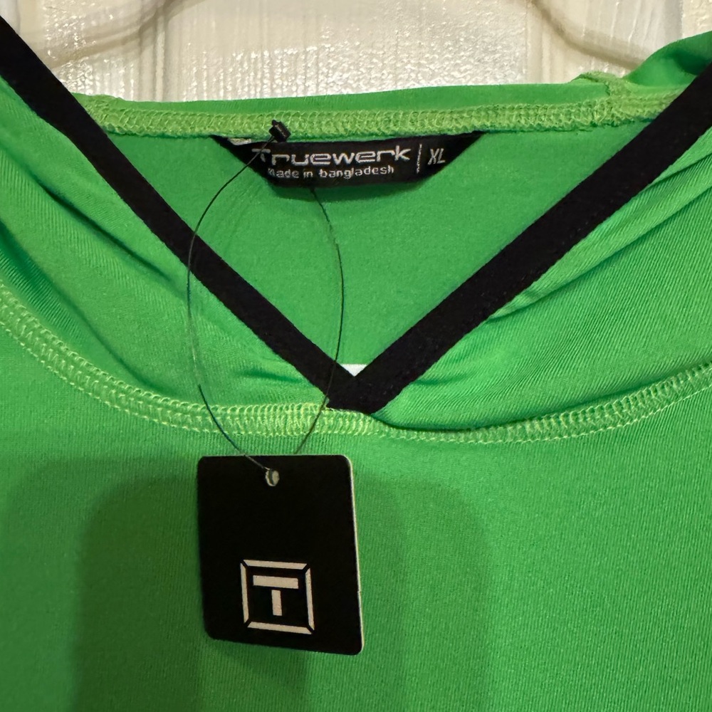Truewerk Green Hooded Shirt - Picture 2 of 9